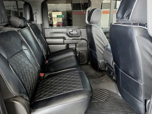 Used 2023 Chevrolet Silverado 2500 LT image 18