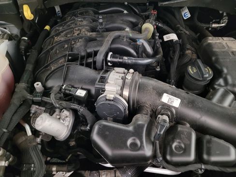 Used 2024 Jeep Grand Cherokee L Laredo AWD/4WD image 30