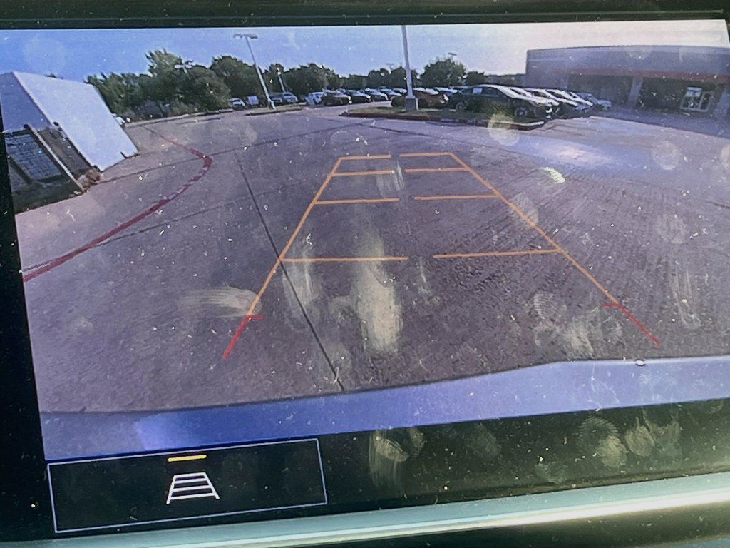 Used 2025 Cadillac XT5 Premium Luxury FWD image 14