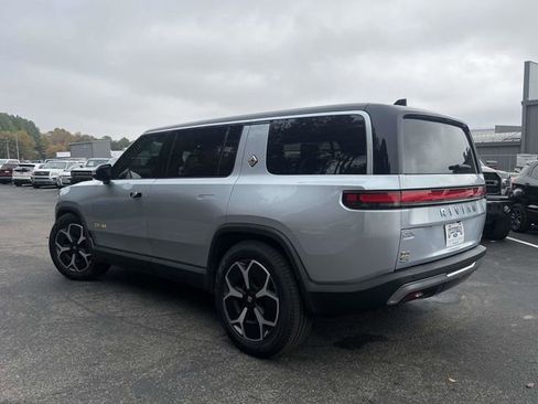 Used 2023 Rivian R1S Adventure image 6