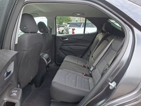 Used 2022 Chevrolet Equinox LT AWD/4WD image 10