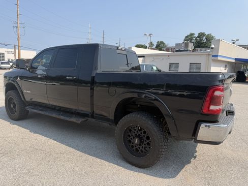 Used 2019 RAM 2500 Laramie AWD/4WD image 5