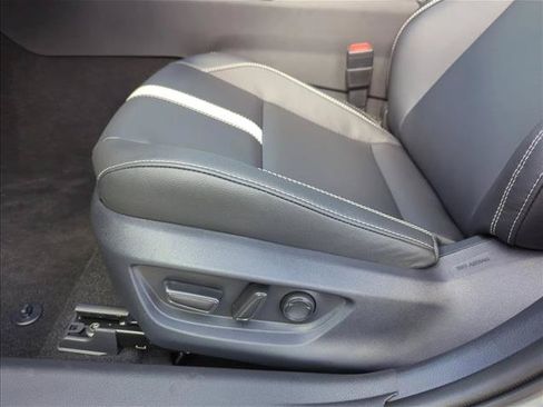 New 2026 Toyota Camry SE FWD image 12