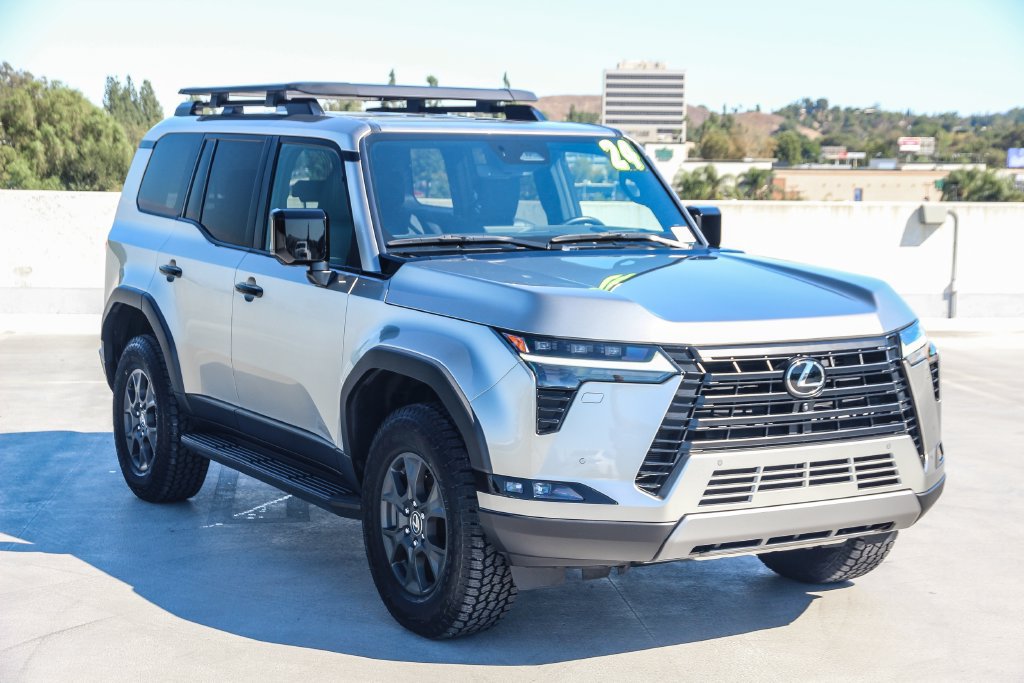 Certified 2024 Lexus GX 550 AWD/4WD image 3