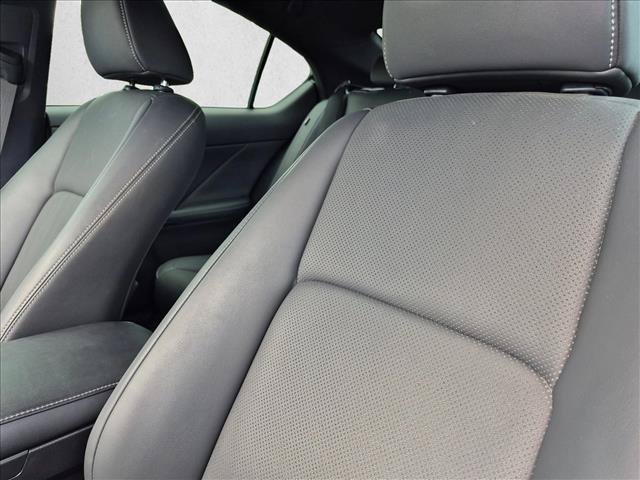 Used 2023 Lexus IS 300 w/ Premium Package RWD image 5