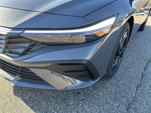 New 2026 Hyundai Elantra Sport image 14