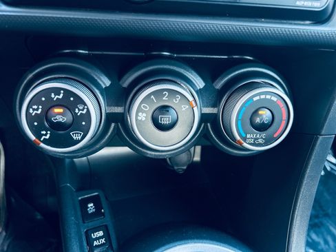 Used 2012 Scion tC FWD image 20
