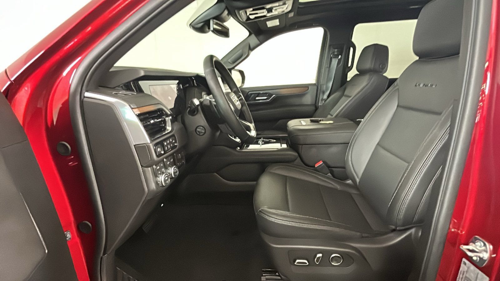 New 2026 GMC Yukon Denali w/ Sun & Power Step Package AWD/4WD image 15