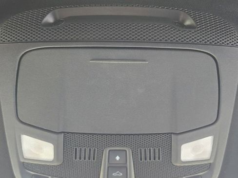 Used 2022 Ford Expedition Max Limited image 35