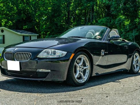 Used 2008 BMW Z4 3.0si RWD image 13