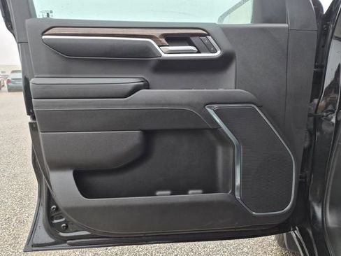 Used 2024 GMC Sierra 1500 Elevation image 12