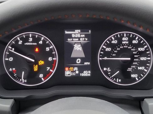 Certified 2025 Subaru Crosstrek 2.5i Limited w/ Crosstrek Mirror Package image 31