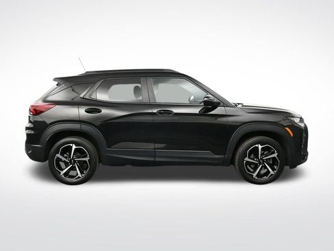 Used 2023 Chevrolet TrailBlazer RS w/ Sun and Liftgate Package AWD/4WD image 6
