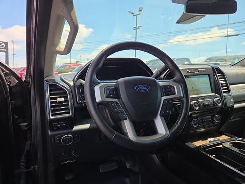 Used 2018 Ford F250 Lariat w/ Lariat Ultimate Package AWD/4WD image 8