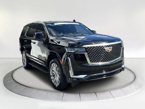 Certified 2023 Cadillac Escalade Premium Luxury image 6