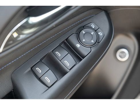Used 2024 Buick Envista Sport Touring w/ Convenience I Package FWD image 14