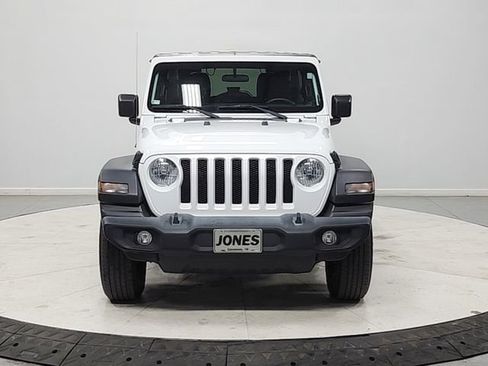 Used 2023 Jeep Wrangler Unlimited Sport AWD/4WD image 2