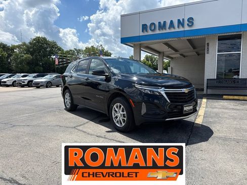 Used 2024 Chevrolet Equinox LT AWD/4WD image 1