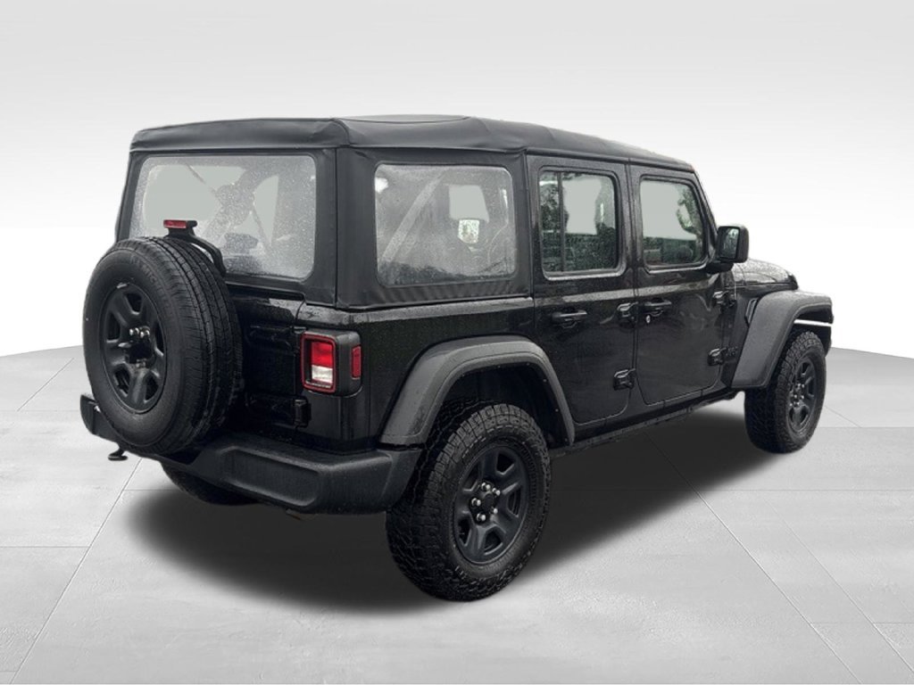Used 2022 Jeep Wrangler Unlimited Sport AWD/4WD image 4