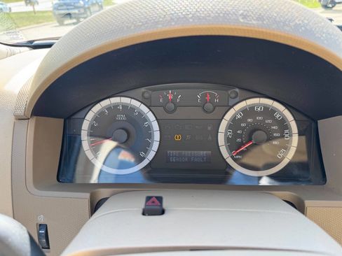 Used 2009 Ford Escape Limited image 15