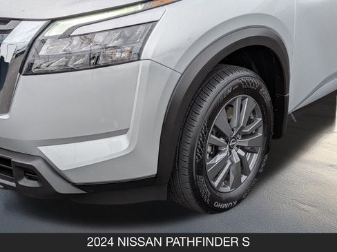 Certified 2024 Nissan Pathfinder S image 10