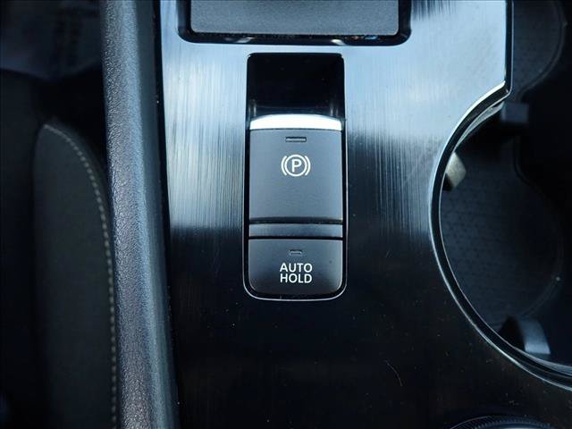 Used 2024 Nissan Rogue S AWD/4WD image 20