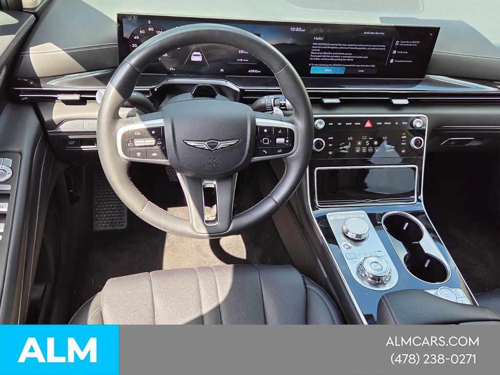 Used 2025 Genesis GV80 2.5T Standard AWD/4WD image 7
