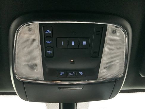 Used 2014 Jeep Grand Cherokee Limited AWD/4WD image 35