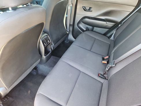 Used 2024 Hyundai Kona SEL FWD image 9