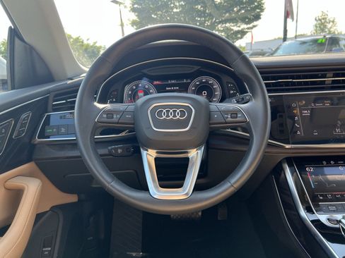 Used 2023 Audi Q8 Premium Plus w/ Premium Plus Package AWD/4WD image 16