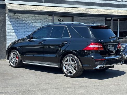 Used 2015 Mercedes-Benz ML 63 AMG 4MATIC w/ AMG Performance Package image 24