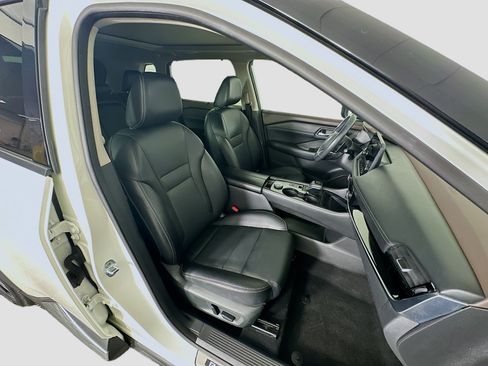 Used 2023 Nissan Rogue SL w/ SL Premium Package AWD/4WD image 33