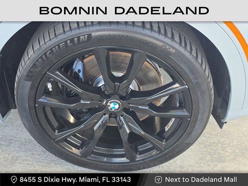Used 2023 BMW X7 M60i w/ Executive Package image 7