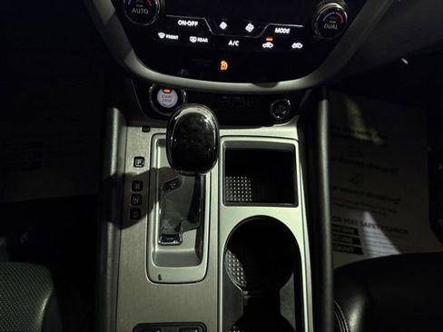 Used 2019 Nissan Murano SL FWD image 21