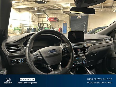 Used 2024 Ford Escape ST-Line AWD/4WD image 15