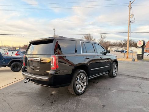 Used 2015 GMC Yukon Denali w/ Premium Package AWD/4WD image 8