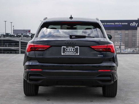 Used 2025 Audi Q3 2.0T Premium w/ Convenience Package AWD/4WD image 5
