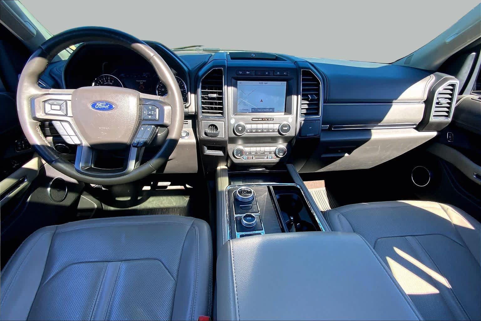 Used 2021 Ford Expedition Limited AWD/4WD image 16