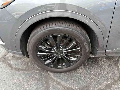 Used 2024 Ford Escape ST-Line Elite w/ Premium Technology Package image 12