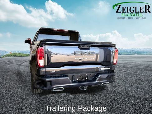Used 2023 GMC Sierra 1500 Elevation AWD/4WD image 4
