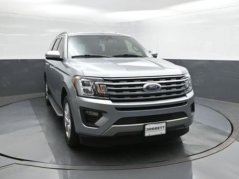 Used 2021 Ford Expedition XLT image 17