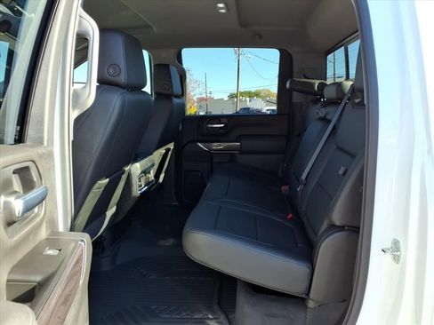 Used 2022 Chevrolet Silverado 2500 LTZ w/ LTZ Plus Package image 11