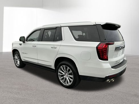 Used 2023 GMC Yukon Denali AWD/4WD image 14