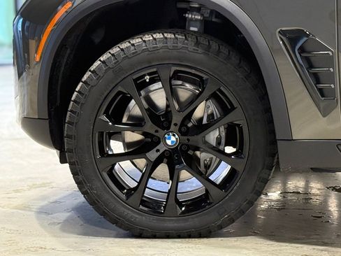 Used 2026 BMW X5 xDrive40i w/ Off-Road Package image 9