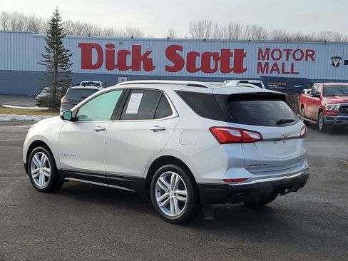 Used 2020 Chevrolet Equinox Premier image 6