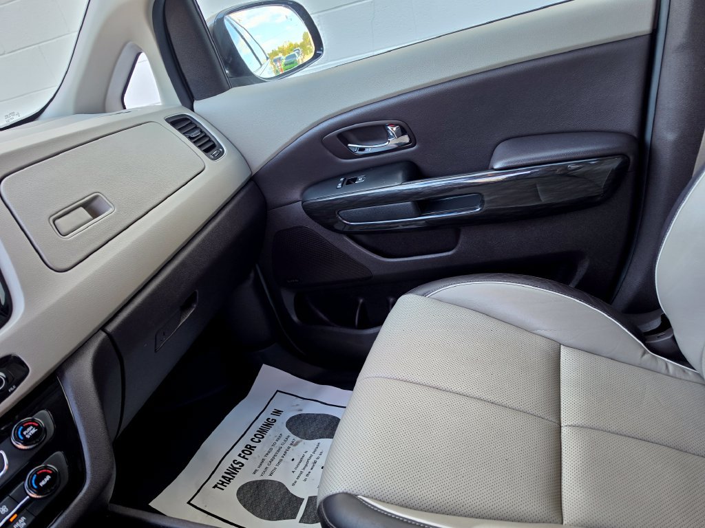 Used 2018 Kia Sedona SX Limited FWD image 24