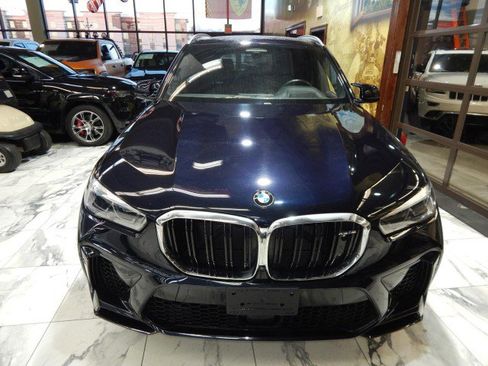 Used 2020 BMW X5 M w/ Executive Package image 3