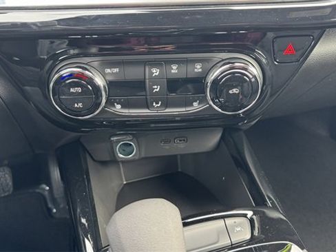 New 2026 Chevrolet Trax RS w/ Driver Confidence Package image 31