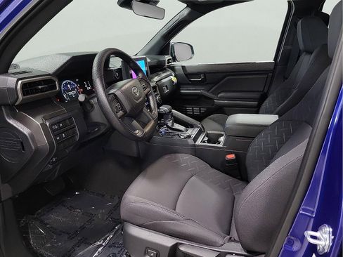 Certified 2025 Toyota Tacoma SR5 image 9