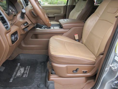 Used 2021 RAM 2500 Limited AWD/4WD image 19